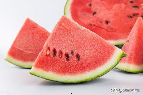 吃瓜网官网进入,带你领略网络娱乐资讯的全新视角